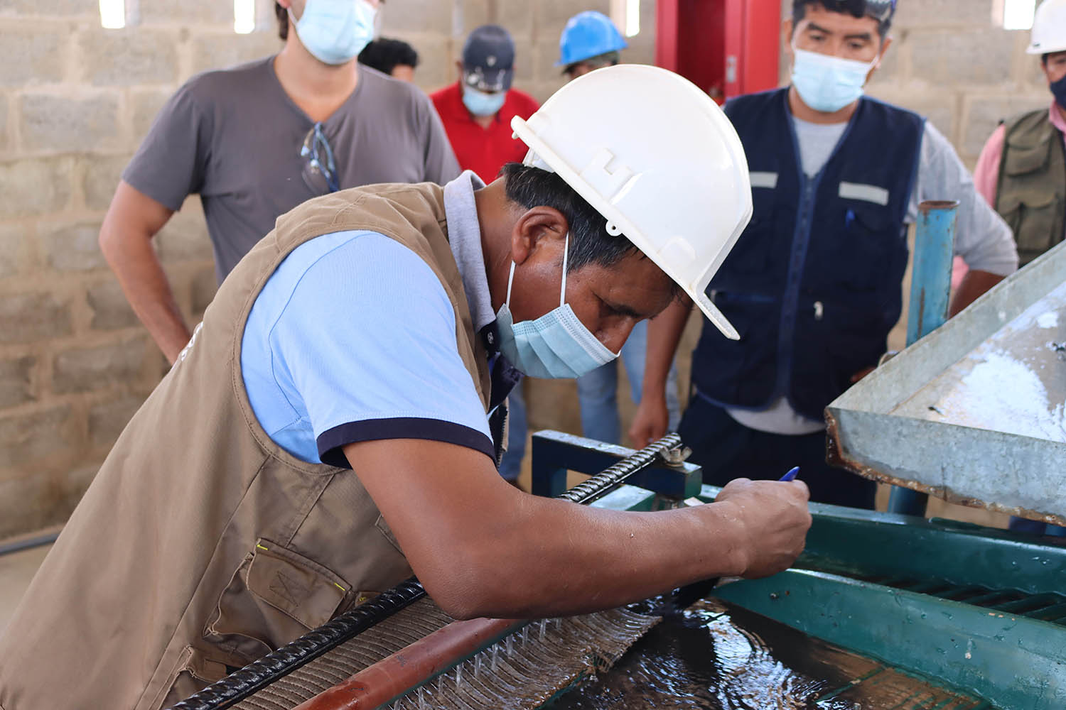 Oportunidades y desafíos: Dos décadas del proceso de formalización de la minería artesanal y de pequeña escala en la Amazonía peruana